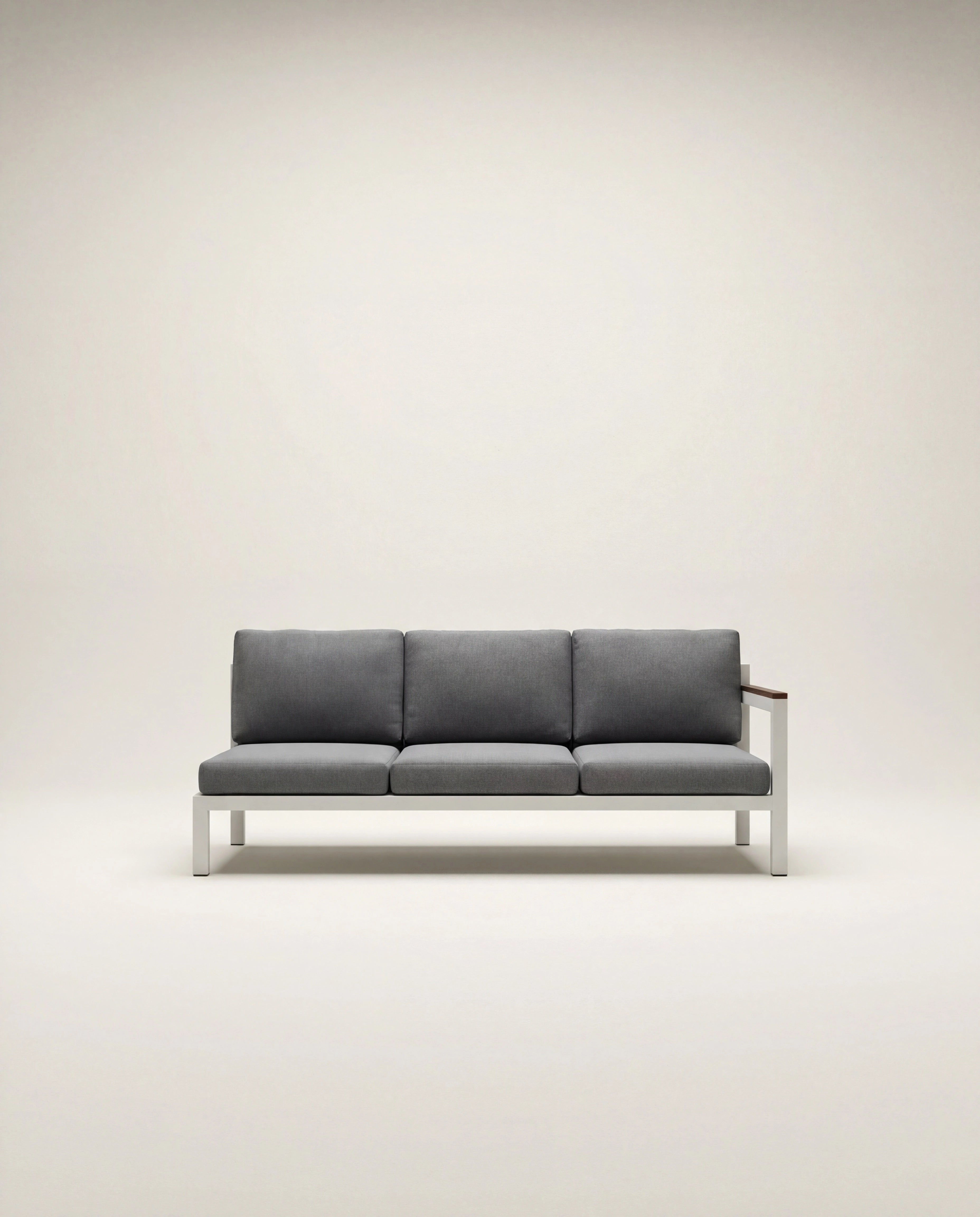Aenos Modular 3-Seater Right-Arm