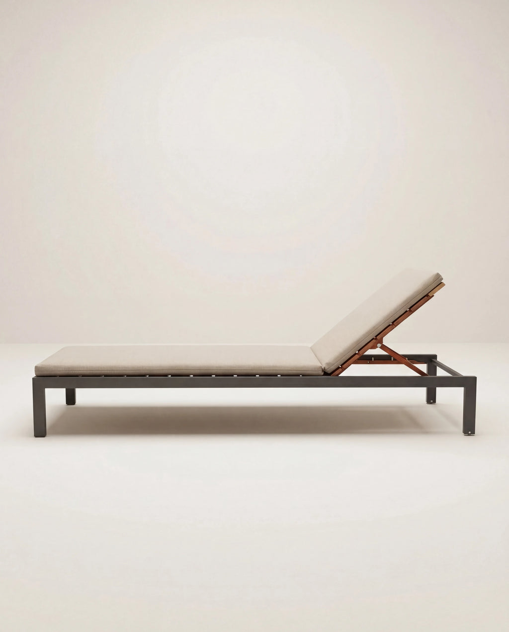 Melville Sun Lounger