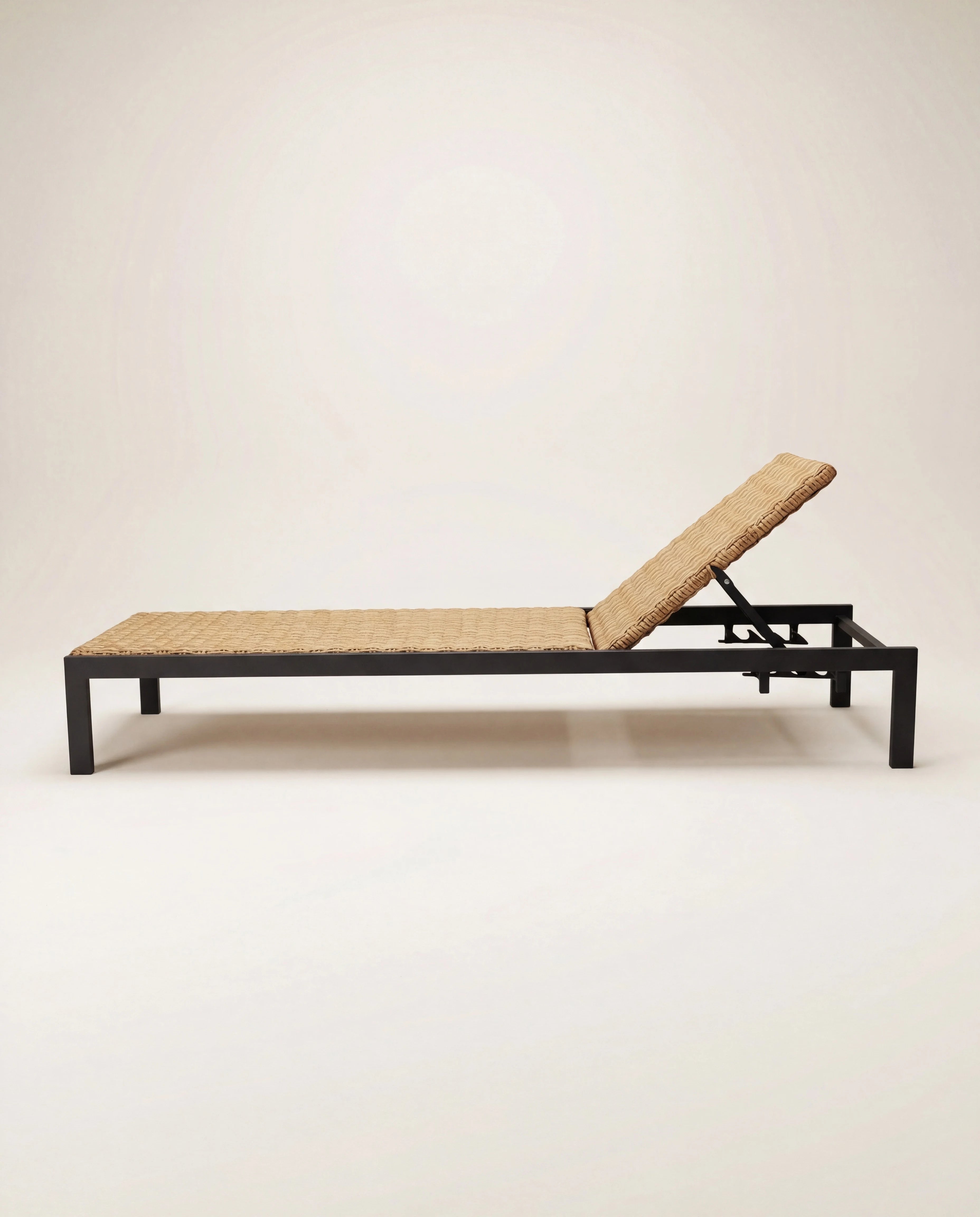 Portland Sun Lounger