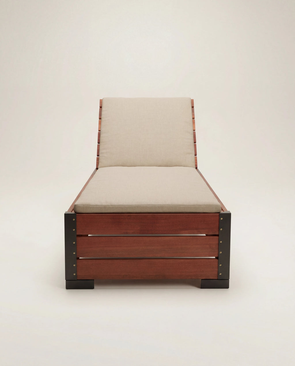 Warwick Sun Lounger