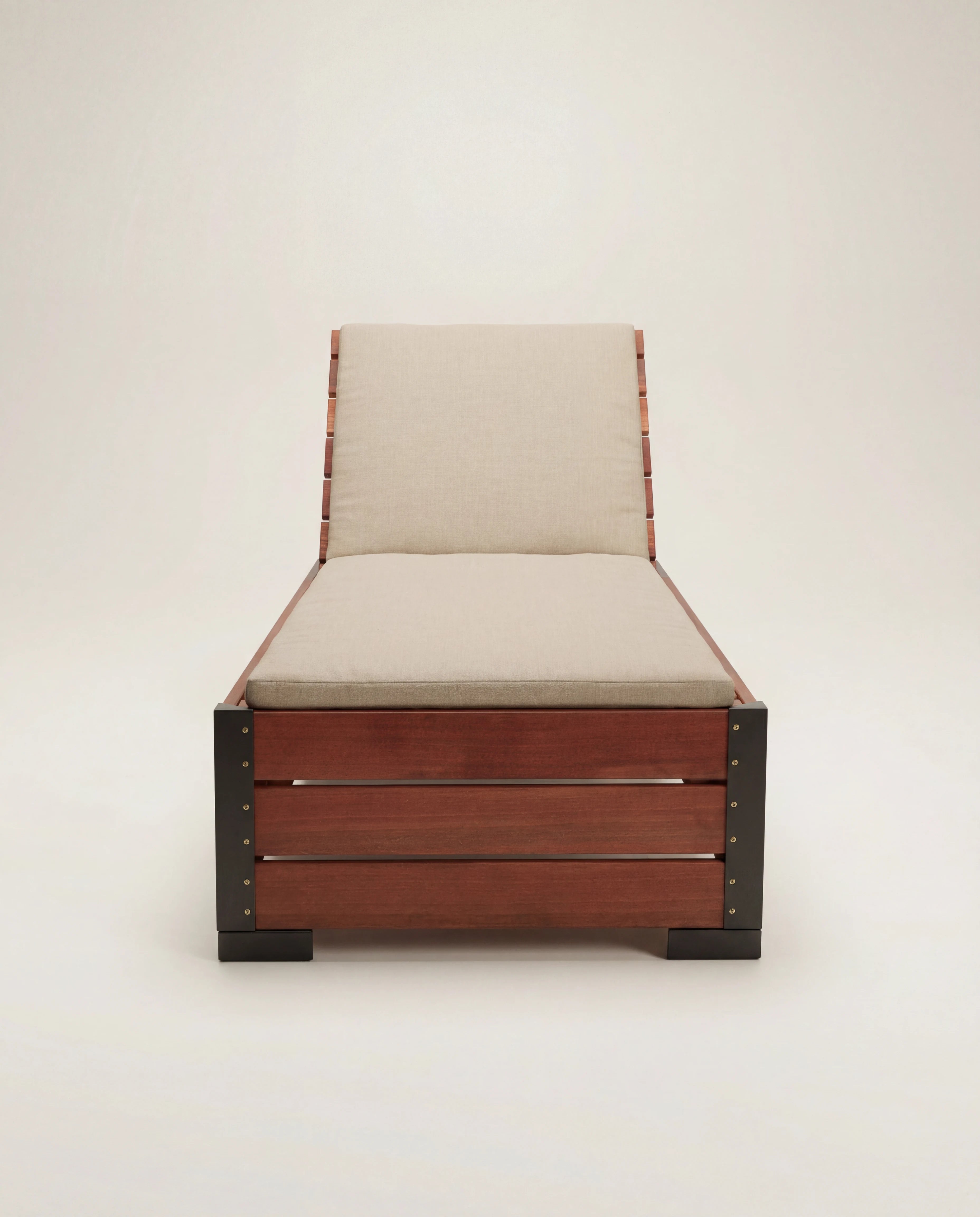 Warwick Sun Lounger